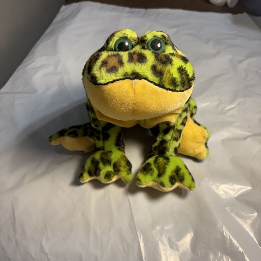 Ganz Webkinz Bullfrog Plush toy 7 x 6 x 5 inches -No code